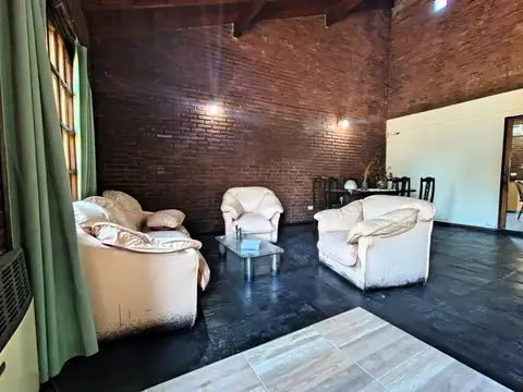 Casa 4 amb venta Fco Alvarez gran lote y ubicación