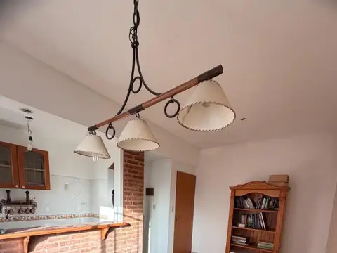 Departamento 2 ambientes en venta. Azopardo 300.