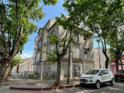 DEPARTAMENTO 2 AMBIENTES EN ALQUILER – MUY LUMINOSO Y CON EXCELENTE VENTILACIÓN