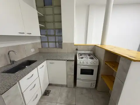 Depto Tipo Casa en Alquiler de 1 dormitorio