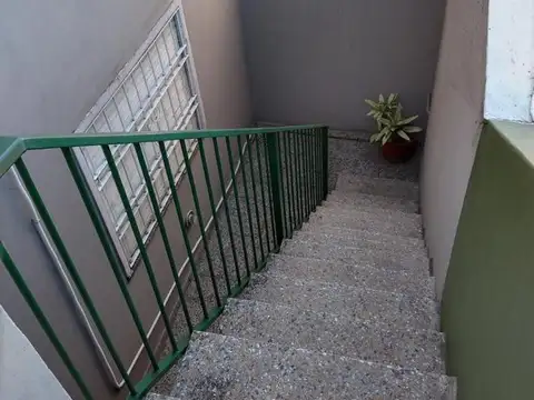 Depto Tipo Casa en Venta con 1 cocheras