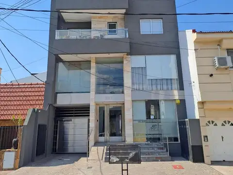 DEPARTAMENTO DE 2 AMBIENTES EN LANUS OESTE  