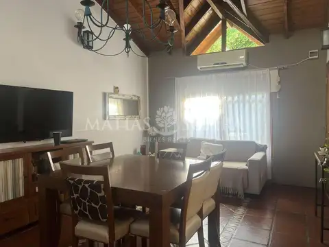 Casa en Venta en Castelar, USD 220.000