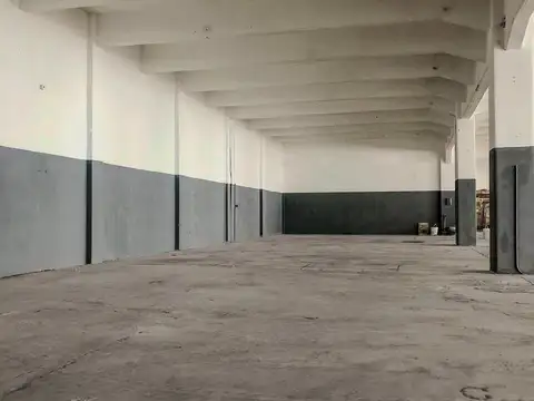 Galpon en Alquiler en Bernal, USD 9.132