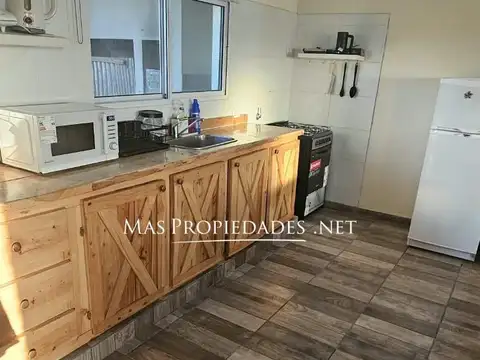 Casa 2 ambientes con 2 baños