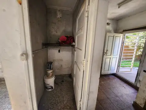 VENTA Lote 433 MT2 con Casa a reciclar Juramento