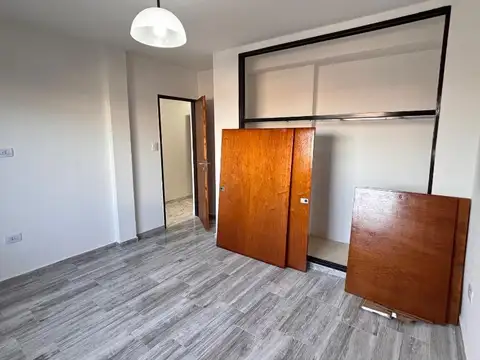 Departamento en Alquiler en San Justo, $ 550.000