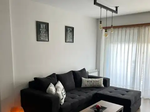 Departamento en Alquiler en Playa Grande, USD 800