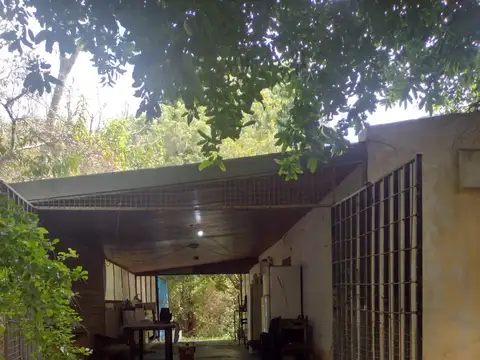 Cambaceres y 25 de Mayo