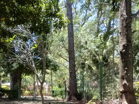 El Ranchito de Empedrado, casa de 2 dormitorios y parquecito