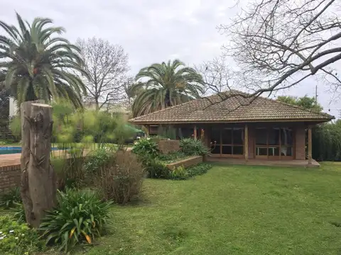Casa en Venta en Manuel B Gonnet, USD 220.000