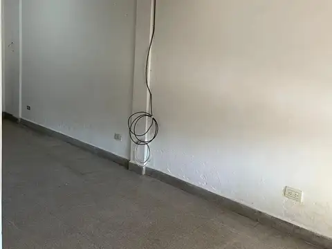 Venta Casa 4 ambientes Pilar Centro