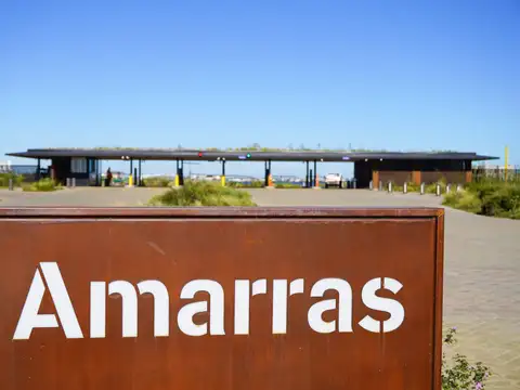 Venta lote a la laguna, Barrio Amarras - Puertos, Escobar