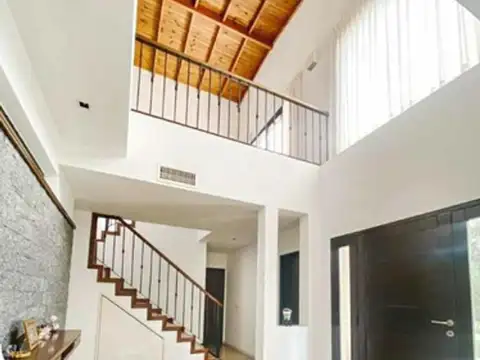Fincas De Iraola
