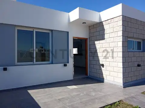 Duplex de CATEGORIA con FINANCIACION a estrenar en Ubanizacion BARRIO NORTE
