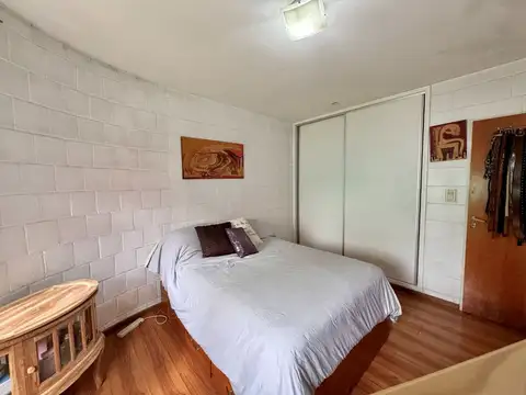 Depto Tipo Casa en Venta con 2 cocheras