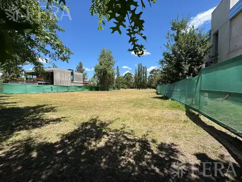 Terreno en Venta 23  mts Frente