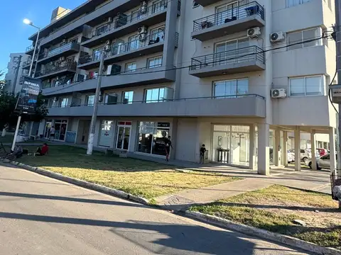 Avenida Félix Aguilar 2700