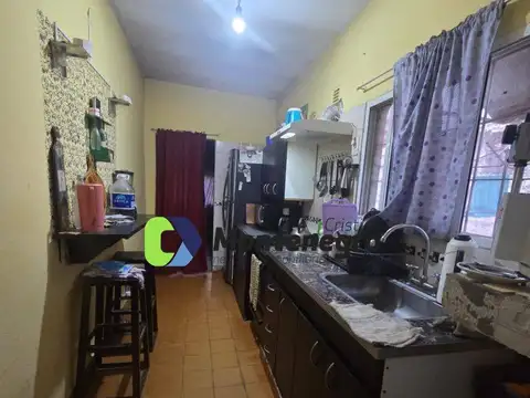 CASA + DEPARTAMENTO EN VENTA BERAZATEGUI