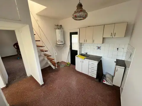 Depto Tipo Casa 2 ambientes con 1 baño