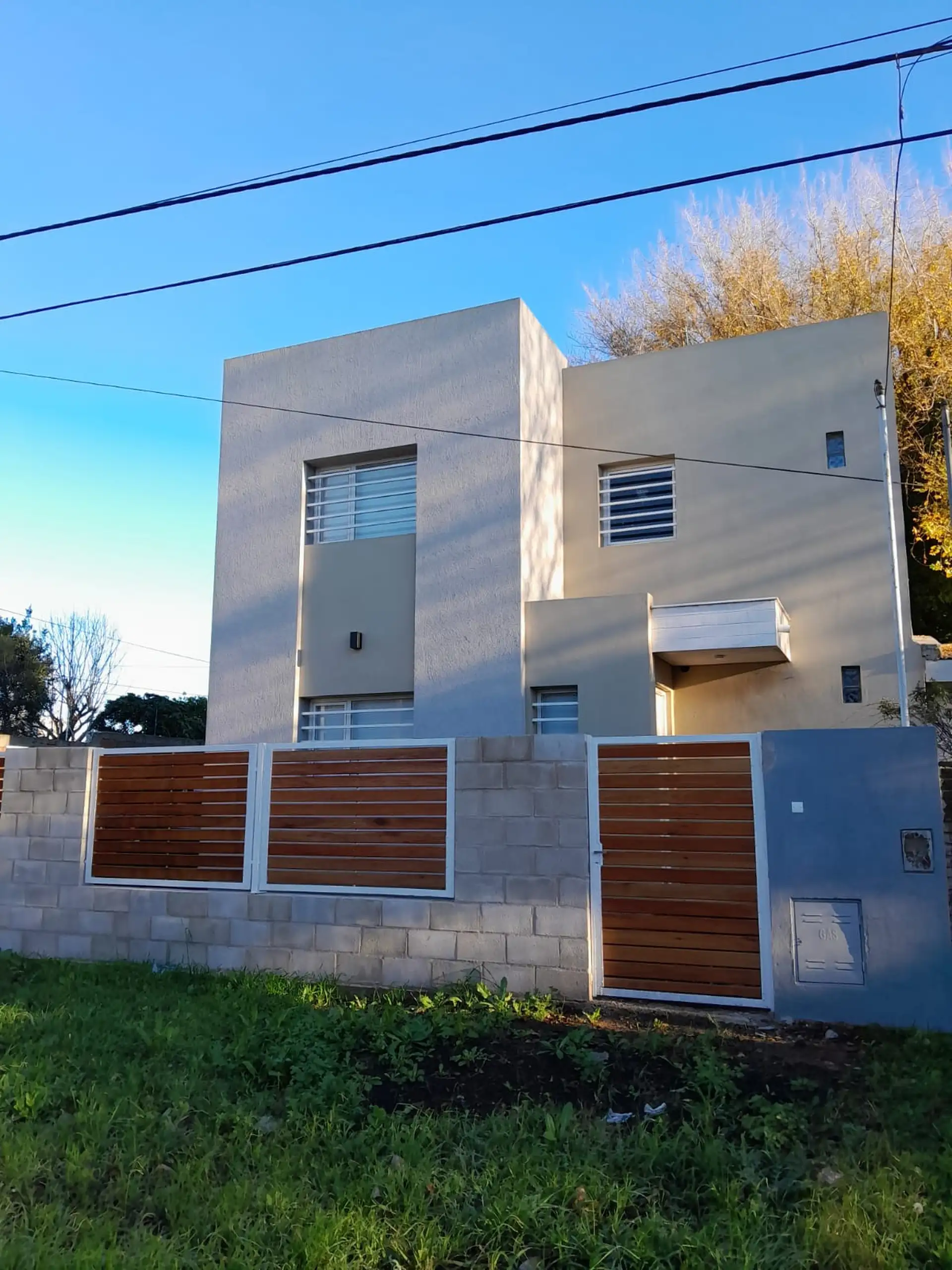 VENTA HERMOSO DUPLEX A ESTRENAR