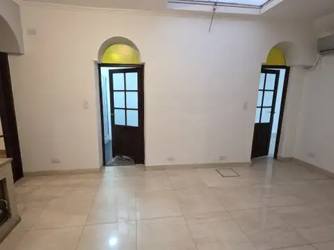 Depto Tipo Casa en Alquiler de 3 dormitorios
