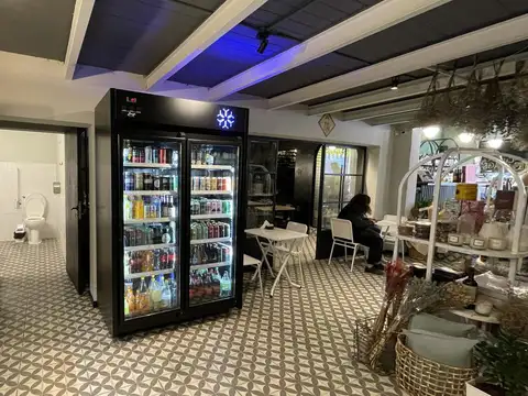 Local en Venta en Republica De La Sexta, USD 180.000