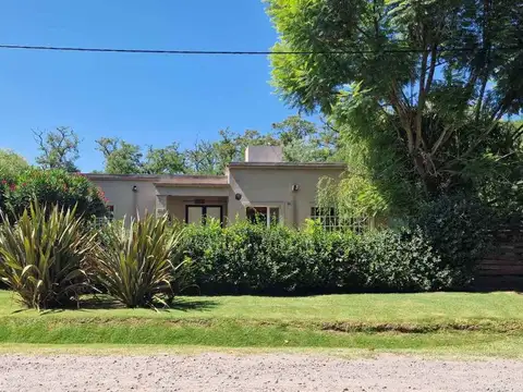 Casa en Venta en Mercedes, USD 268.000