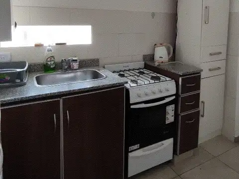 Av 24 De Septiembre 1500, Piso 2