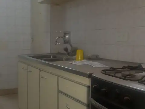 Departamento 4 ambientes con 1 baño