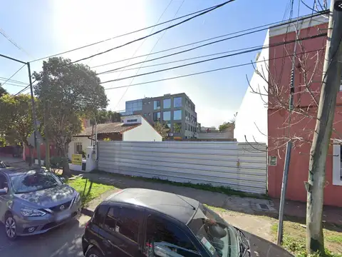 Terreno en Venta, FOS 5