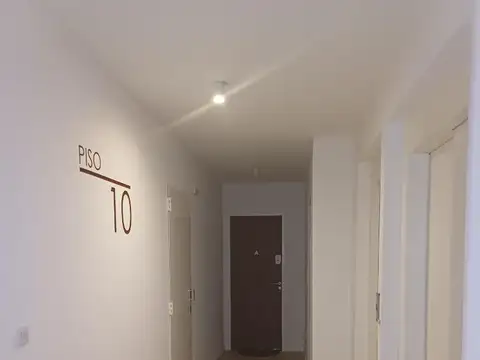 Pellegrini 1200, Piso 10°