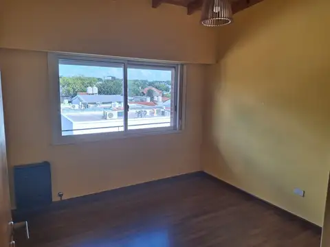Departamento en Alquiler en Beccar, $ 950.000
