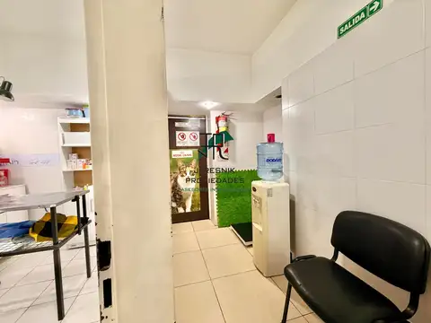 Avenida Rivadavia 4300
