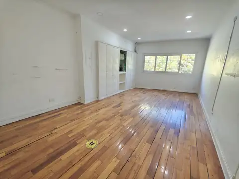 Costa Rica 4900