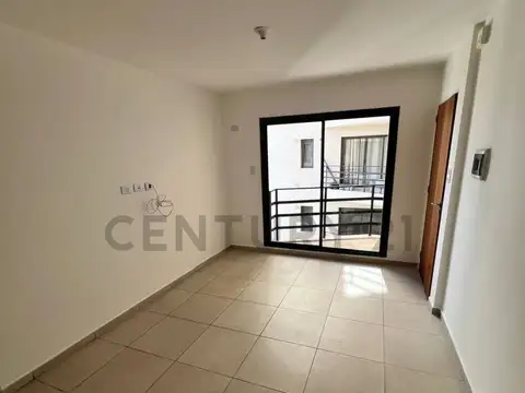 Duarte Quiros 2400, Piso 3