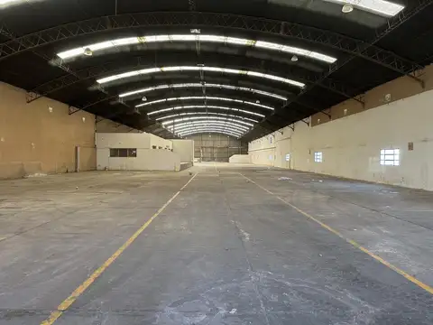 Depósito de 1302 m2 en Alquiler - Don Torcuato