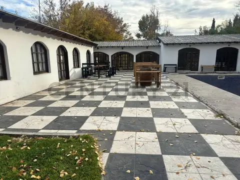 San Francisco del Monte 1000, Piso 0