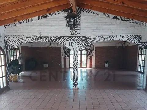 Salón / Local Comercial