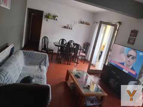 Departamento 4 ambientes con 1 baño
