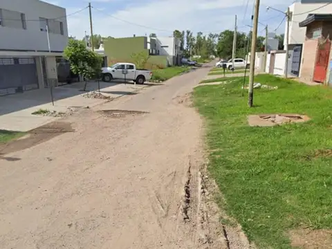 Terreno en Venta en Los Hornos, USD 80.000