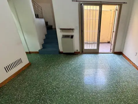 Depto Tipo Casa en Venta de 2 dormitorios