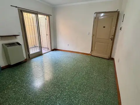 Depto Tipo Casa en Venta en Boedo, USD 84.000
