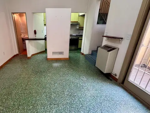 Depto Tipo Casa en Venta de 3 ambientes