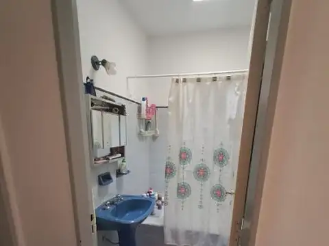 SE VENDE CASA EN TRELEW