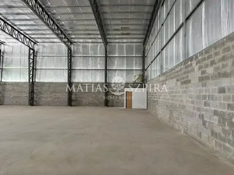 Galpon en Alquiler en Francisco Alvarez, USD 4.950