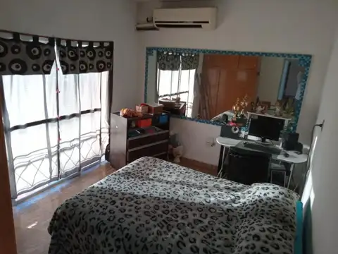 PH 3 AMBIENTES CON PATIO Y TERRAZA EN VENTA