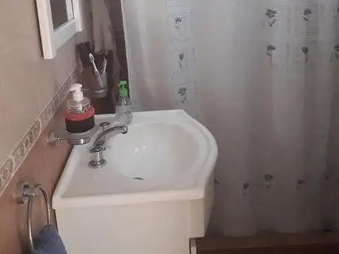 OPORTUNIDAD CASA 3 AMBIENTES ESCUCHA OFERTA