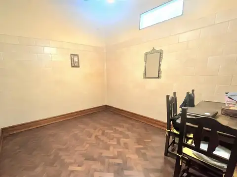 Depto Tipo Casa 4 ambientes con 2 baños