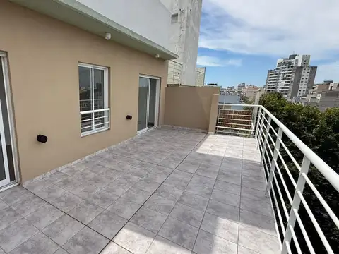 Llerena 2500, Departamento 4 Ambientes, C/Balcon Terraza y Cochera, de categoría , Parque Chas